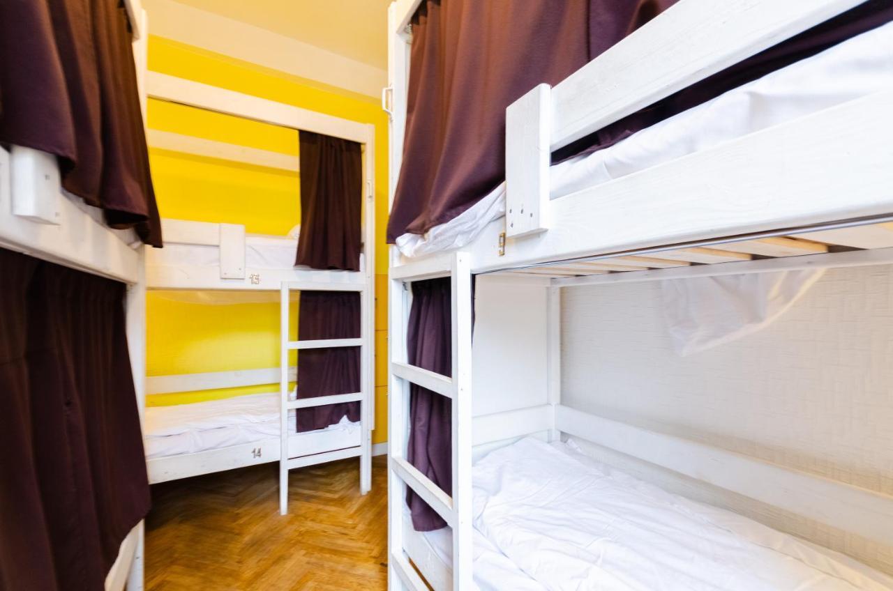 Sun City Hostel 2 Киев Экстерьер фото