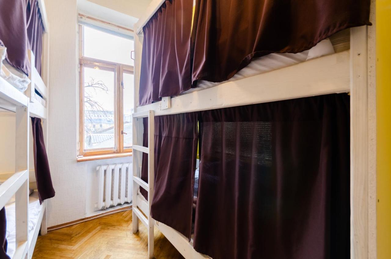 Sun City Hostel 2 Киев Экстерьер фото